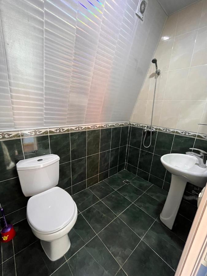 Kvariati - Guest House ภายนอก รูปภาพ