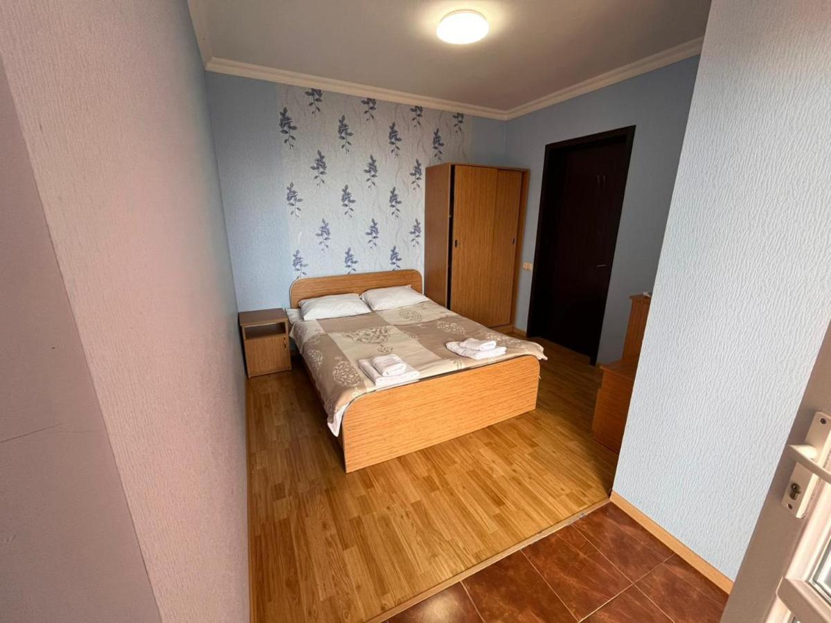 Kvariati - Guest House ภายนอก รูปภาพ