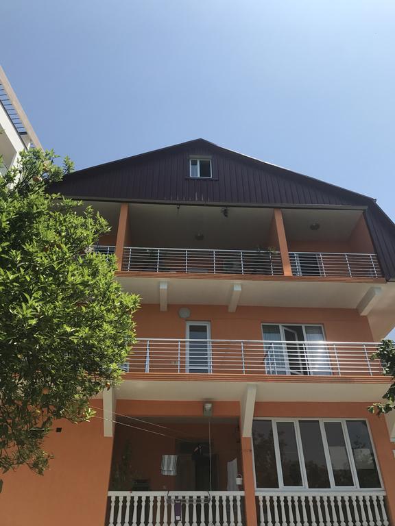 Kvariati - Guest House ภายนอก รูปภาพ